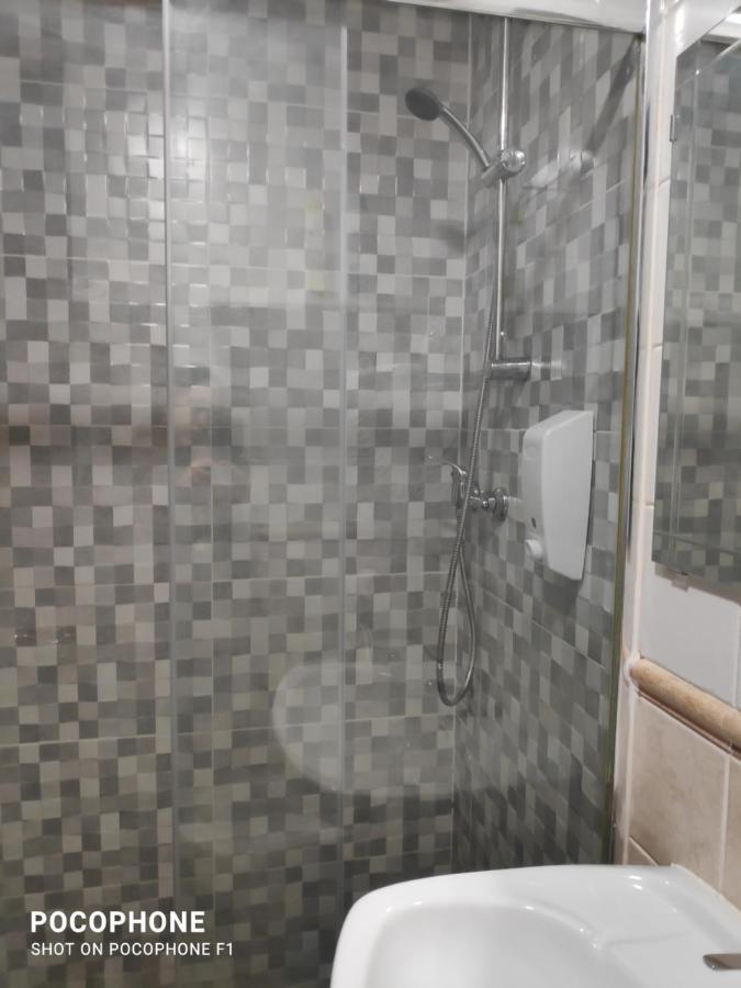 Pension Casa Leon Santoña Værelse billede